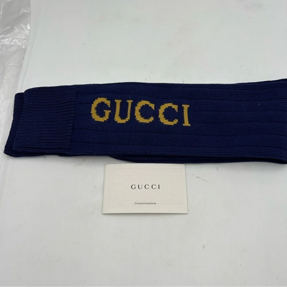 Men’s Gucci intarsia logo socks size medium, made in Italy